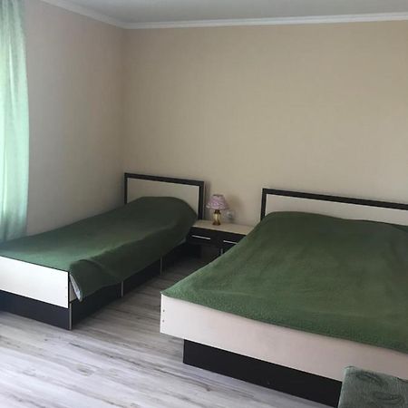 1 Комнатная Квартира Berehove  Ngoại thất bức ảnh